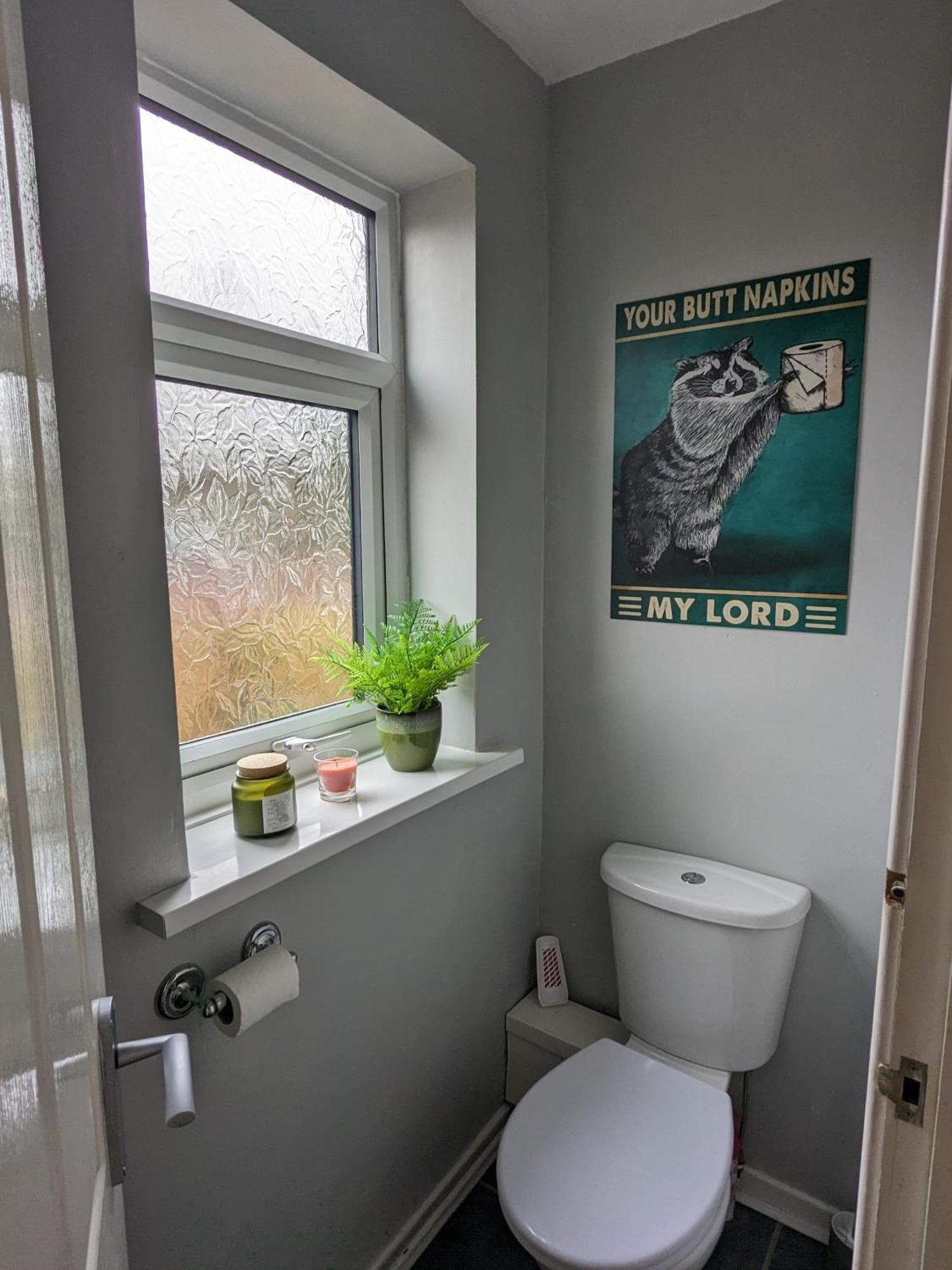 Detached Homestay - Super, King & Double Rooms - Leyland, Preston, Chorley, Lancashire Eksteriør billede