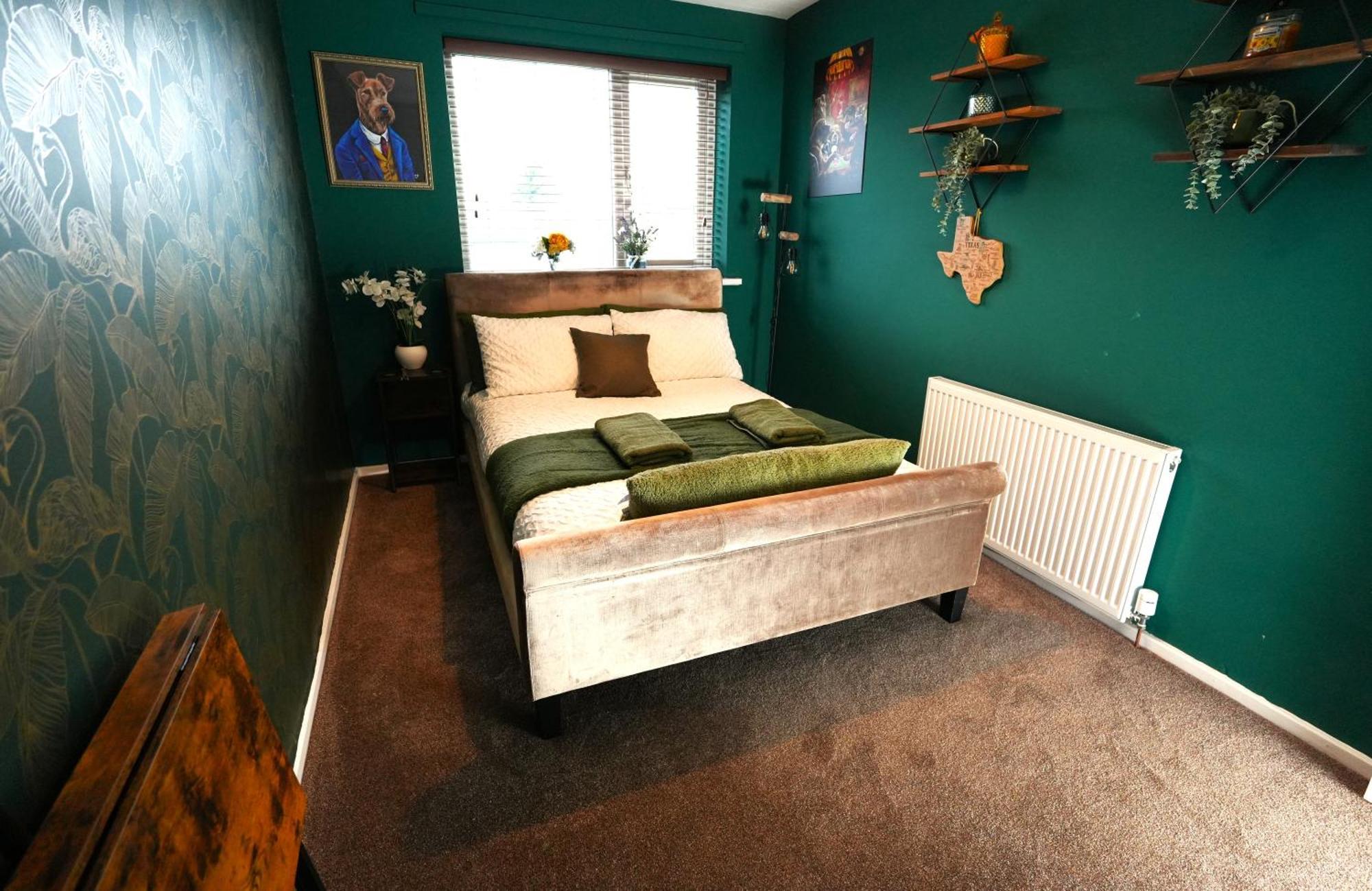 Detached Homestay - Super, King & Double Rooms - Leyland, Preston, Chorley, Lancashire Eksteriør billede
