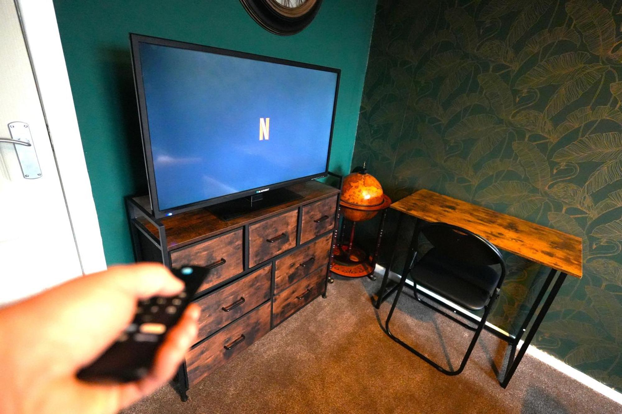 Detached Homestay - Super, King & Double Rooms - Leyland, Preston, Chorley, Lancashire Eksteriør billede