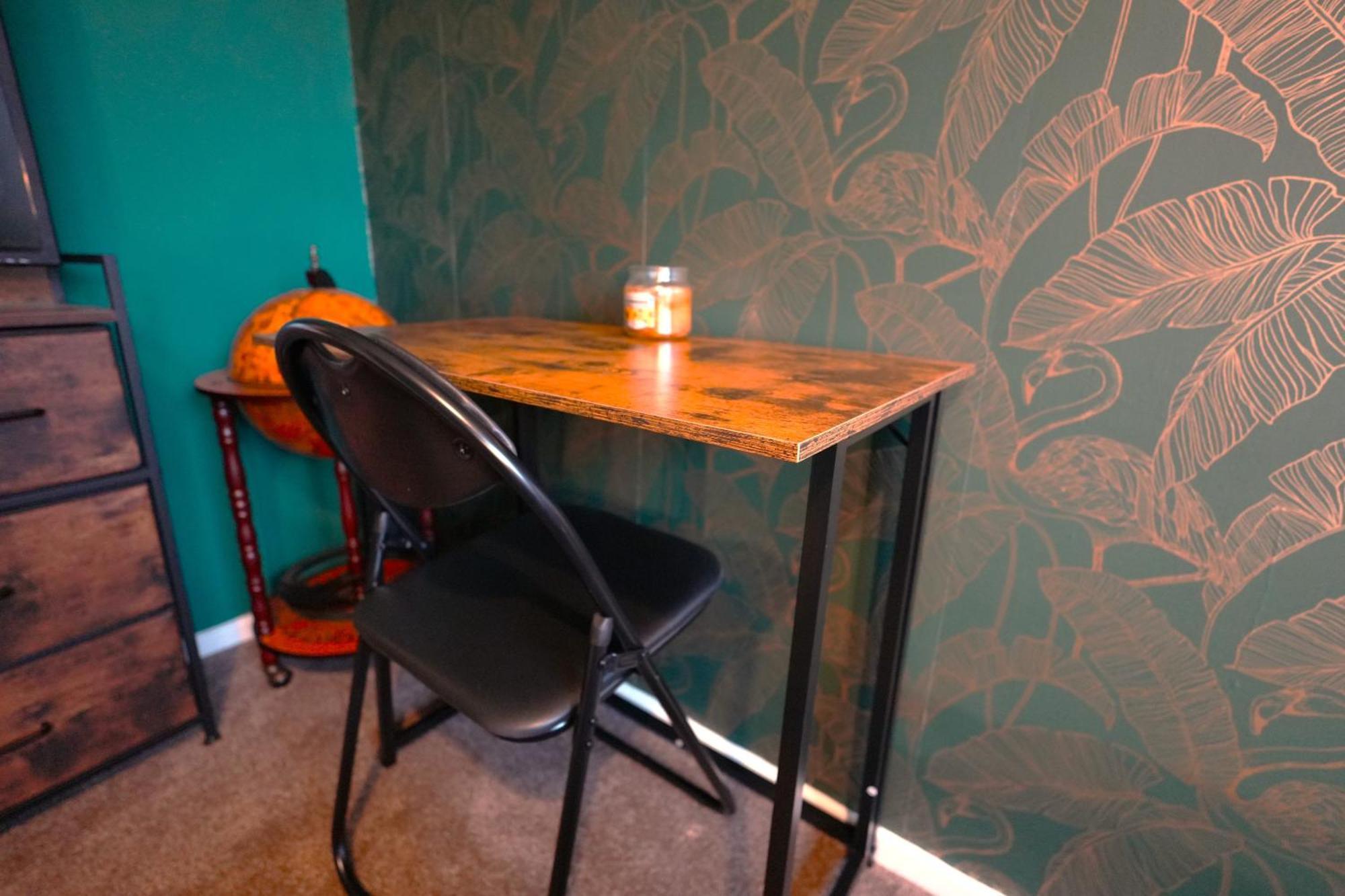 Detached Homestay - Super, King & Double Rooms - Leyland, Preston, Chorley, Lancashire Eksteriør billede